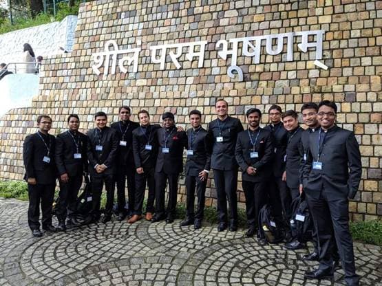 UPSC में 5 बार फेल, 17 दिन की तैयारी से बने IPS, जानें उनके 5 सबक