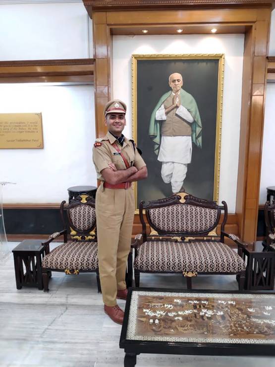 UPSC में 5 बार फेल, 17 दिन की तैयारी से बने IPS, जानें उनके 5 सबक