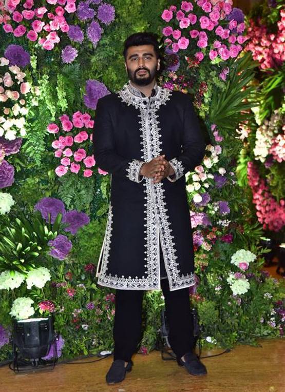 खान फैमिली से बच्चन परिवार तक, अरमान की शादी में दिखे ये स्टार्स