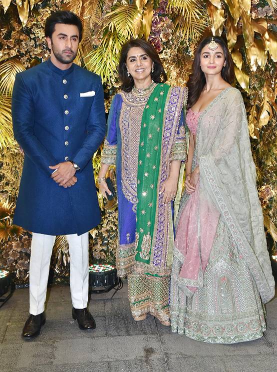 जल्द कपूर खानदान की बहू बनेंगी आलिया, नीतू-रणबीर संग एंट्री कर रही इशारा