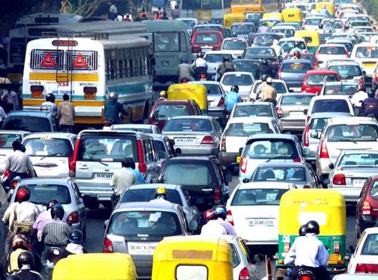 कार या बाइक खरीदने वाले हो जाएं अलर्ट? 31 मार्च के बाद बदल रहा नियम