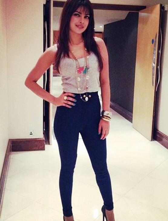 20 साल पहले बनी थीं मिस वर्ल्ड, जानें कैसे बदला प्रियंका चोपड़ा का लुक