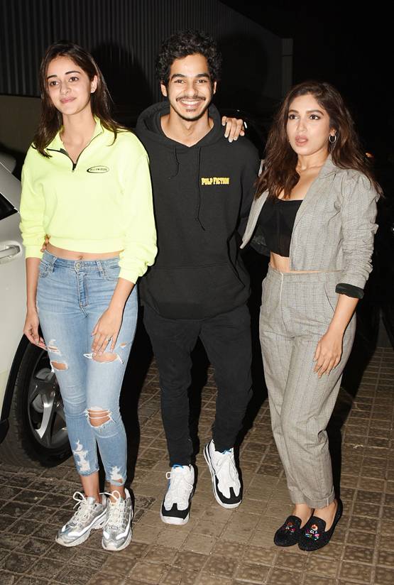 विक्की कौशल की फिल्म भूत की स्क्रीनिंग, पहुंचीं 'गर्लफ्रेंड' कटरीना कैफ