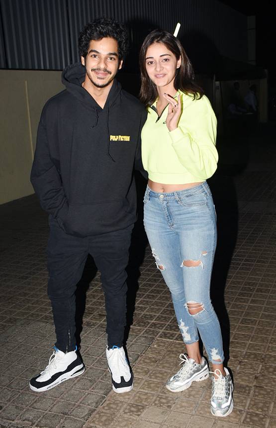 विक्की कौशल की फिल्म भूत की स्क्रीनिंग, पहुंचीं 'गर्लफ्रेंड' कटरीना कैफ