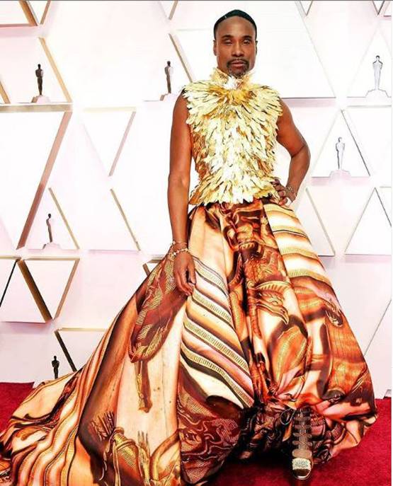 Oscar 2020: रेड कारपेट पर सेलेब्स दिखे अनोखे लुक में, वायरल हुईं तस्वीरें