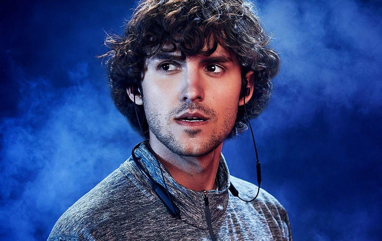 Amazon पर OnePlus के हेडफोन पर मिल रहा है डिस्काउंट