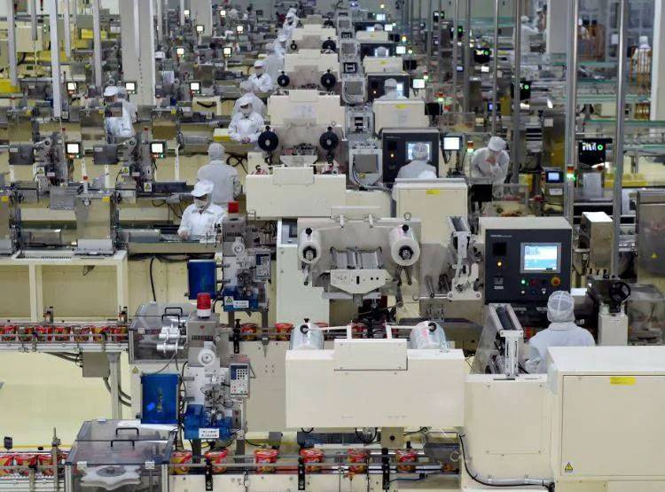 कोरोना से निपटने को चीन का बड़ा दांव, दूर होगी इकोनॉमी की सुस्‍ती?