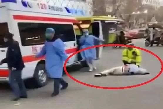 कोरोना: PAK ने अपने छात्रों को छोड़ा, लगा रहे गिड़गिड़ा कर गुहार