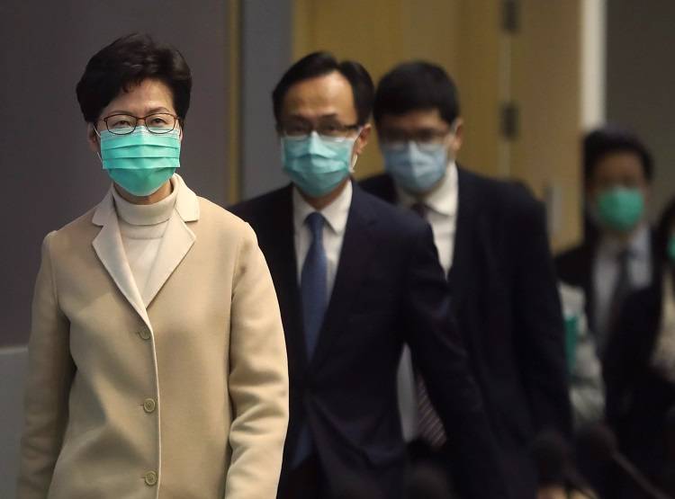 कोरोना: PAK ने अपने छात्रों को छोड़ा, लगा रहे गिड़गिड़ा कर गुहार