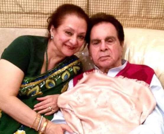 चर्चा में एल पचीनो का ब्रेकअप, लेकिन सारे बंधनों को तोड़ सफल हैं ये बॉलीवुड कपल