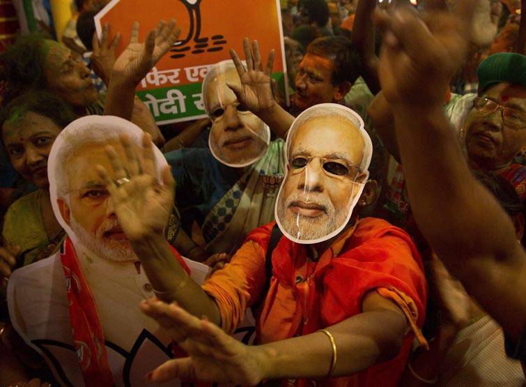 दिल्ली में प्रचार का चेहरा रहे मोदी, फिर भी बुरी तरह हार गई बीजेपी