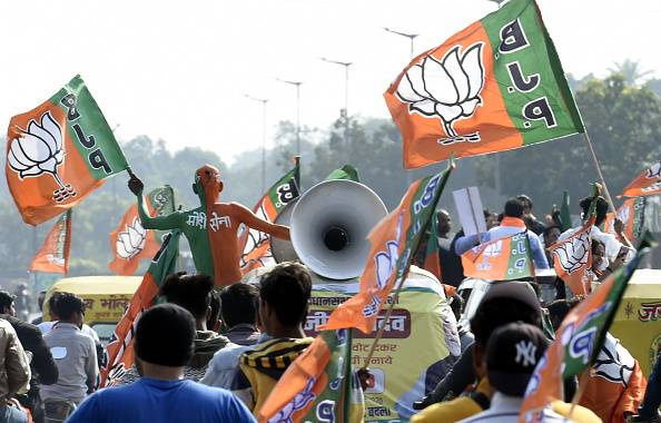 दिल्ली में प्रचार का चेहरा रहे मोदी, फिर भी बुरी तरह हार गई बीजेपी