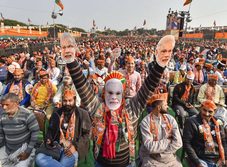 दिल्ली में प्रचार का चेहरा रहे मोदी, फिर भी बुरी तरह हार गई बीजेपी