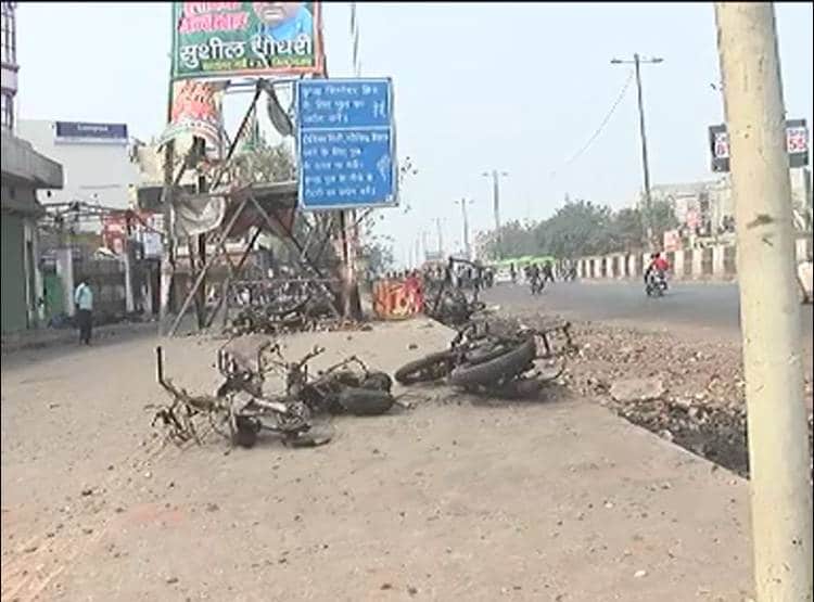 दिल्ली: हिंसा के दौरान युवक के सिर में घुस गई रॉड, ऐसे बची जान