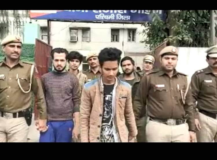 गलती से भेजा गर्लफ्रेंड का पर्सनल फोटो, मिली 1 करोड़ की ड‍िमांड...