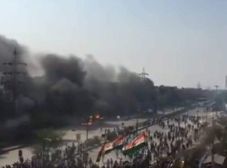 मौजपुर: सीने पर तनी थी पिस्तौल, फिर भी हिंसक भीड़ के सामने खड़ा रहा कॉन्स्टेबल