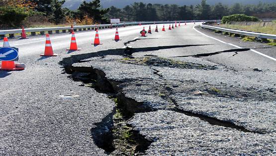 दिल्ली से बंगाल तक आ सकता है भयानक भूकंप, IIT कानपुर का खुलासा!