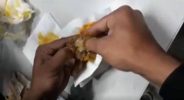 मूंगफली-बिस्कुट-पके मांस से निकलने लगे नोट, हैरतअंगेज तस्करी