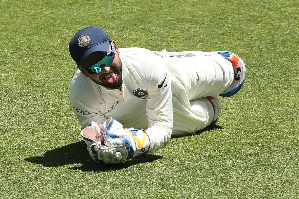 विकेटकीपिंग को लेकर पंत-साहा में टक्कर, किसे मिलेगा मौका?