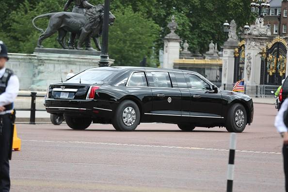 ये है दुनिया के सबसे ताकतवर नेता की कार, जानिये गाड़ी के अंदर के सीक्रेट