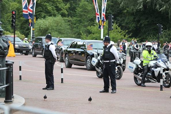 ये है दुनिया के सबसे ताकतवर नेता की कार, जानिये गाड़ी के अंदर के सीक्रेट