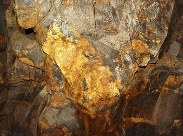 सोने पर सुहागा, सोनभद्र में अब मिल सकता है यूरेनियम का भंडार!