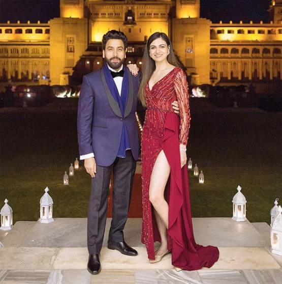 शादी के बाद गुरदास मान की बहू ने पति से लगवाई झाडू, शेयर की फोटो