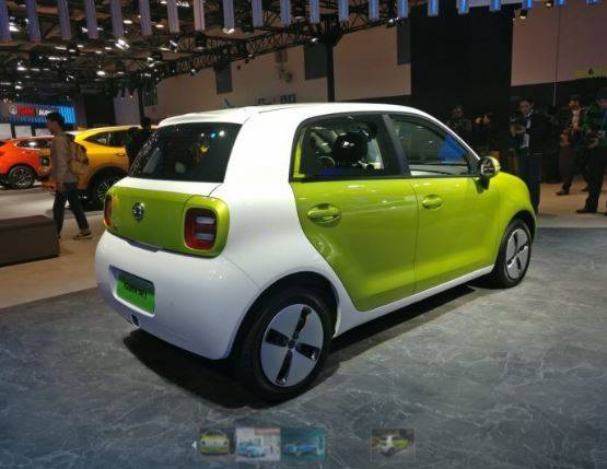 अब देश में आएगी दुनिया की सबसे सस्ती इलेक्ट्रिक कार, eKUV100 भी रेस में