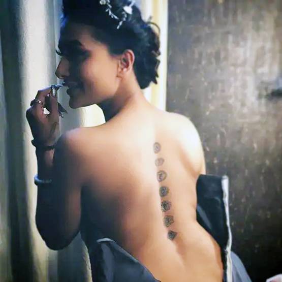 भारती से लेकर करण सिंह ग्रोवर तक, इन सेलेब्स ने बनवाए कमाल टैटूज