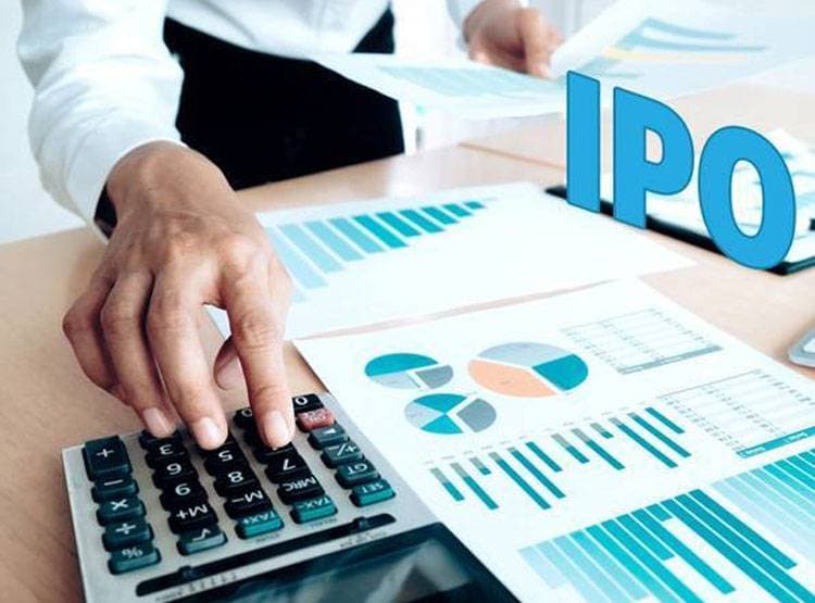 SBI कार्ड से कमाई को हो जाएं तैयार, इसी महीने मिलने वाला है मौका