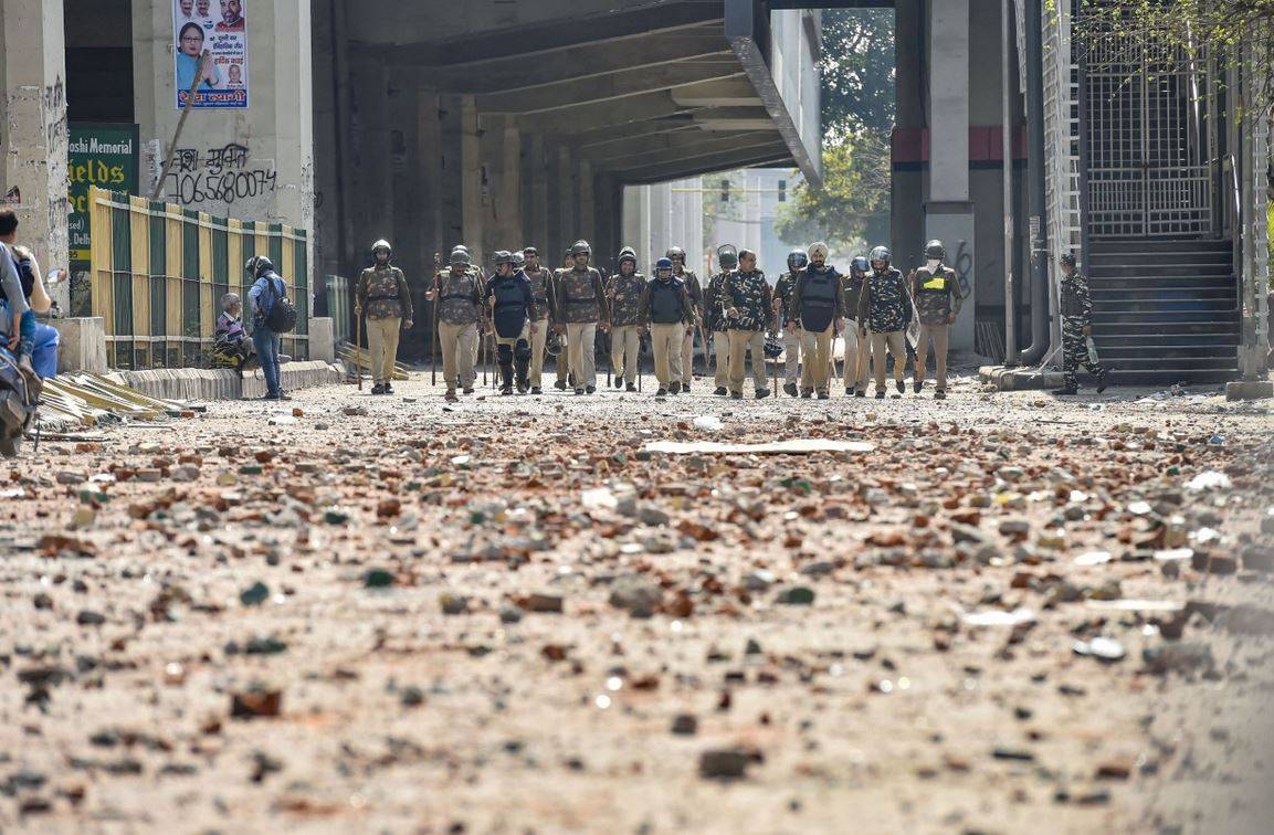 बुखार से तप रहे थे रतन लाल, फिर भी उपद्रवियों के सामने डटे रहे, हुई मौत