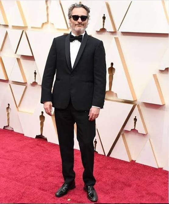 Oscar: स्कारलेट से ब्रैड पिट तक, रेड कारपेट पर छाए हॉलीवुड स्टार्स