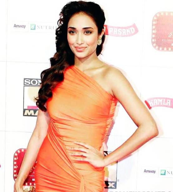 19 साल की उम्र में अमिताभ संग डेब्यू, 25 में मौत, यूं खत्म हुई जिया की जिंदगी