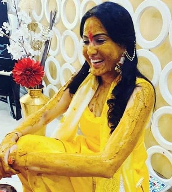 सामने आई काम्या के हल्दी सेरेमनी की फोटोज, फ्रेंड ने लिखा- मेरे यार की हल्दी...
