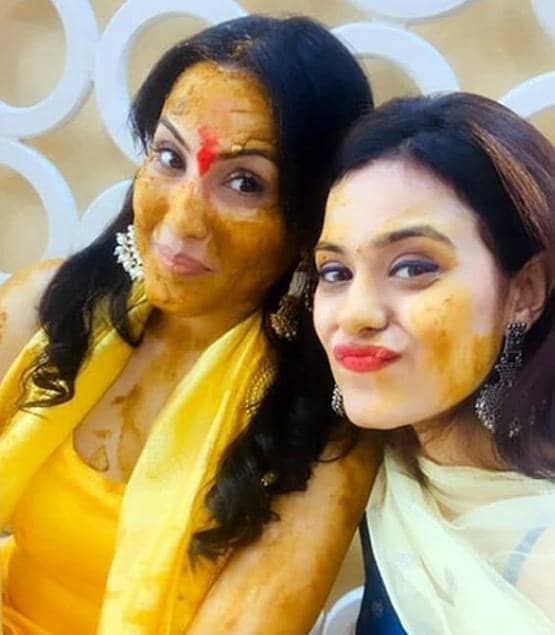 सामने आई काम्या के हल्दी सेरेमनी की फोटोज, फ्रेंड ने लिखा- मेरे यार की हल्दी...