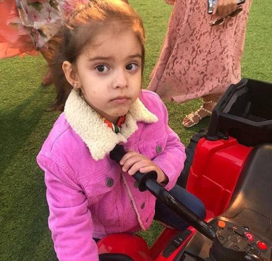 करण जौहर के बच्चों की जन्मदिन पार्टी में छाईं करीना, देखें Inside Photos