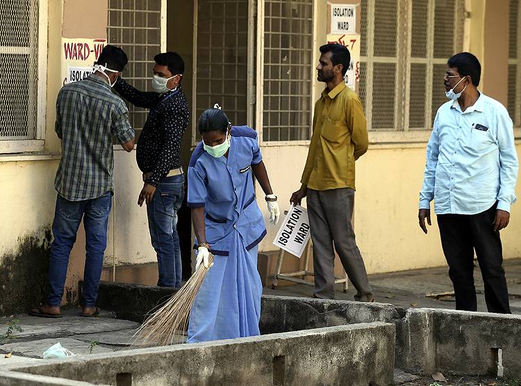 123 टीमें लगी, 3400 लोग क्वारंटीन किए तब केरल ने हराया कोरोना को