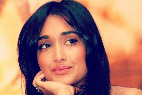 19 साल की उम्र में अमिताभ संग डेब्यू, 25 में मौत, यूं खत्म हुई जिया की जिंदगी