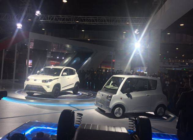 अब देश में आएगी दुनिया की सबसे सस्ती इलेक्ट्रिक कार, eKUV100 भी रेस में