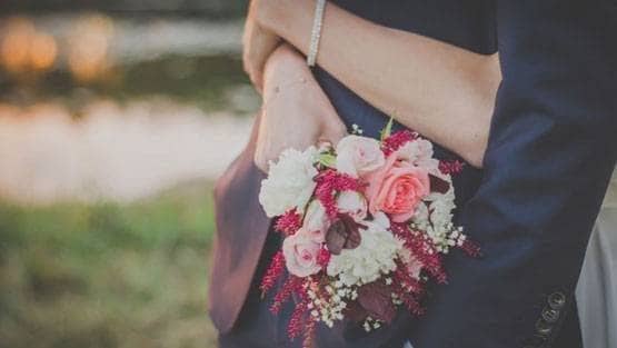 कोरोना वायरस ने फीका किया वैलेंटाइन डे, चौपट हो गया व्यापार