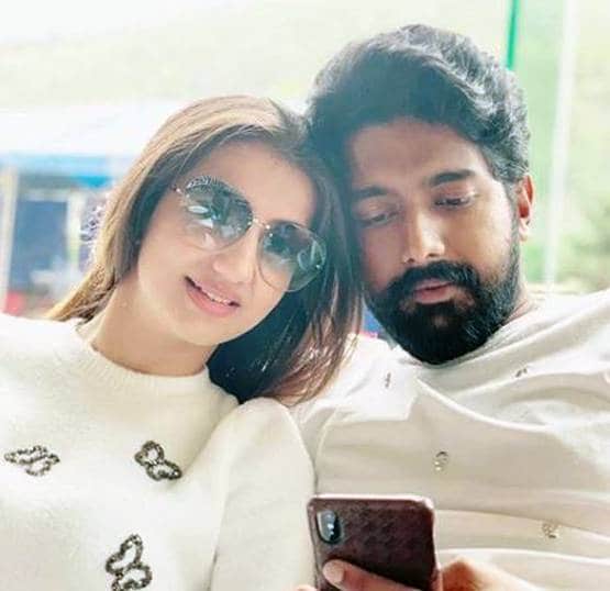 मां बनी साथ निभाना साथ‍िया फेम लवी सासन, शेयर की थ्रोबैक फोटोज