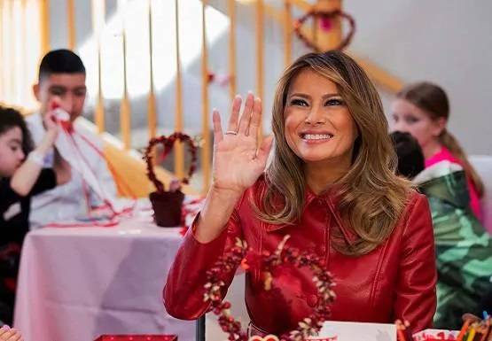 एक छोटे से देश की मॉडल मेलानिया, कैसे बनीं सुपरपावर US की फर्स्ट लेडी