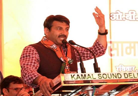 'रिंकिया के पापा' गाने पर झूमे AAP कार्यकर्ता, वीडियो वायरल