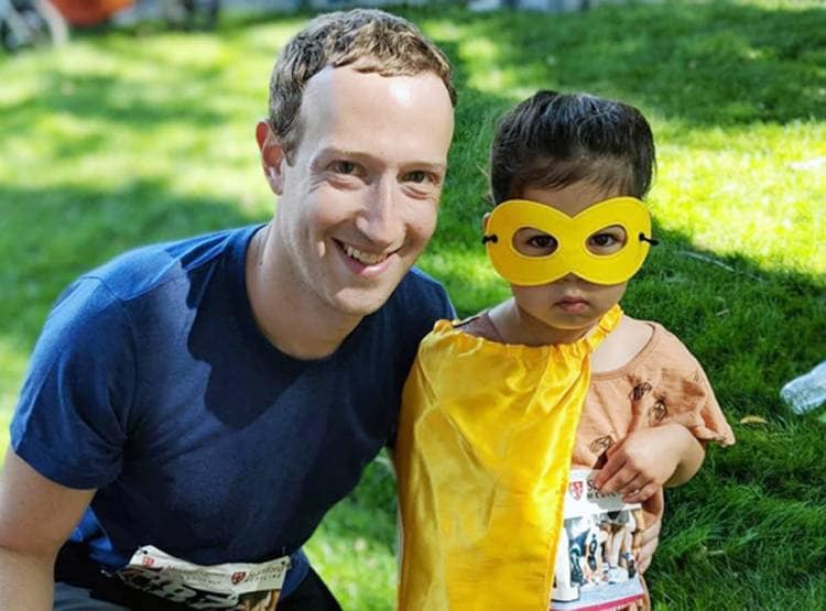 कॉलेज छोड़ा, क्लासमेट से प्यार, ऐसी है FB के फाउंडर जकरबर्ग की लाइफ