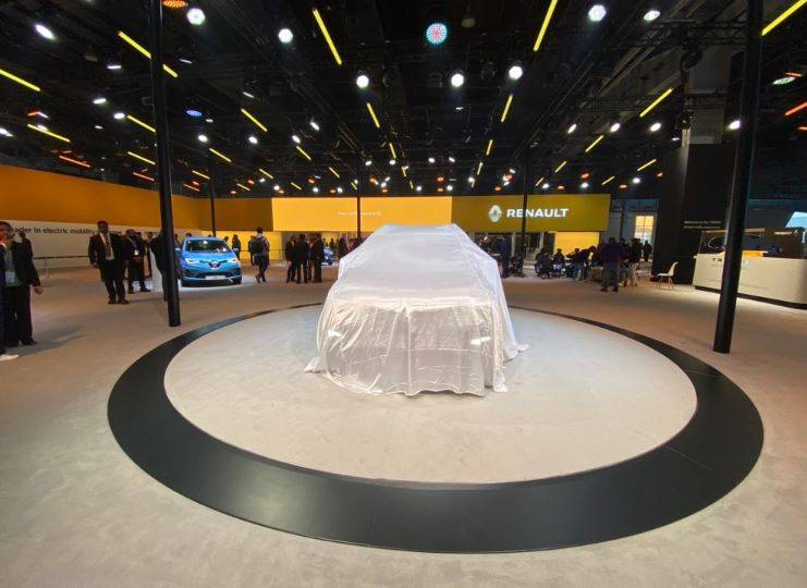 कोरोना वायरस का ऑटो एक्सो में दहशत, हर जगह मास्क पहने दिखे लोग