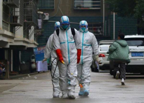 PAK में कोरोना वायरस फैलते ही शुरू हुई इस चीज की कालाबाजारी