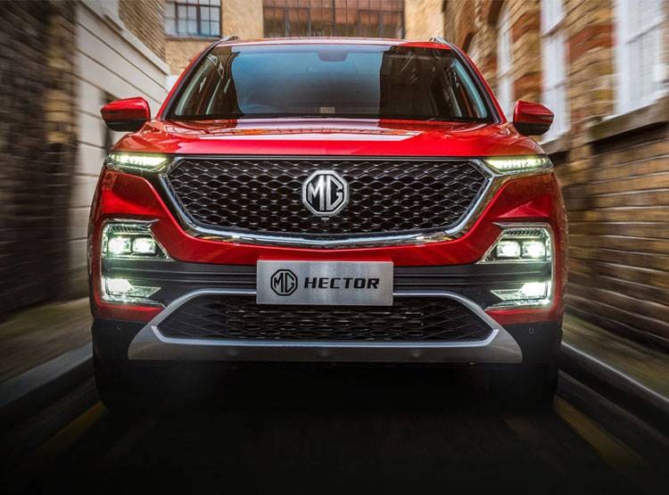 सिर्फ 8 महीने में MG Hector ने मचाई धूम, धड़ाधड़ हो रही है कार की बुकिंग