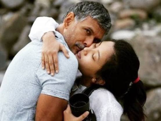 चर्चा में एल पचीनो का ब्रेकअप, लेकिन सारे बंधनों को तोड़ सफल हैं ये बॉलीवुड कपल