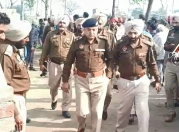 आंखों के सामने सो रही थी पत्नी और सास, AK-47 से कर दी ताबड़तोड़ फायर‍िंग