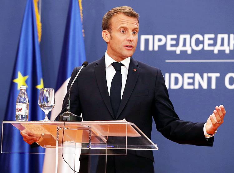 फ्रांस का कड़ा फैसला, विदेशी मुस्लिम इमामों की एंट्री पर लगाई रोक